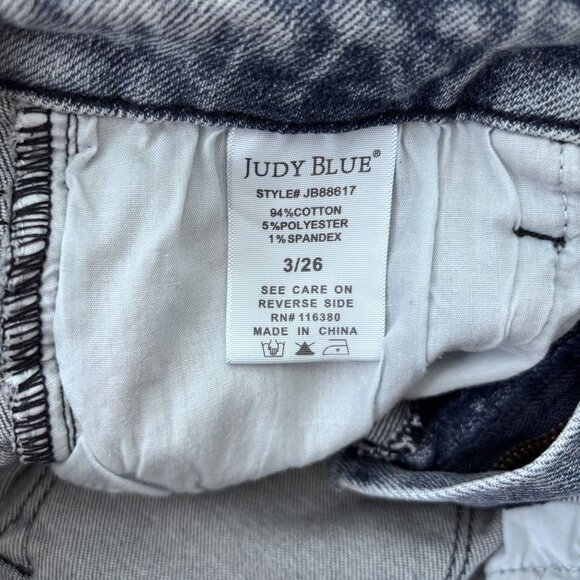 Judy Blue Womens Distressed Slim Fit Jeans 3/26 Light Blue Denim - Picture 9 of 9